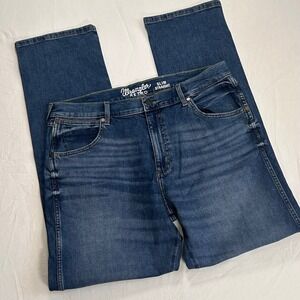 Wrangler Retro Slim Straight Men's 36x34 Blue Denim Jeans